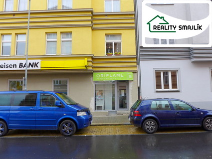 Nebytový prostor s výlohou, 45 m2, ul. Májová - centrum Chebu - Fotka 3